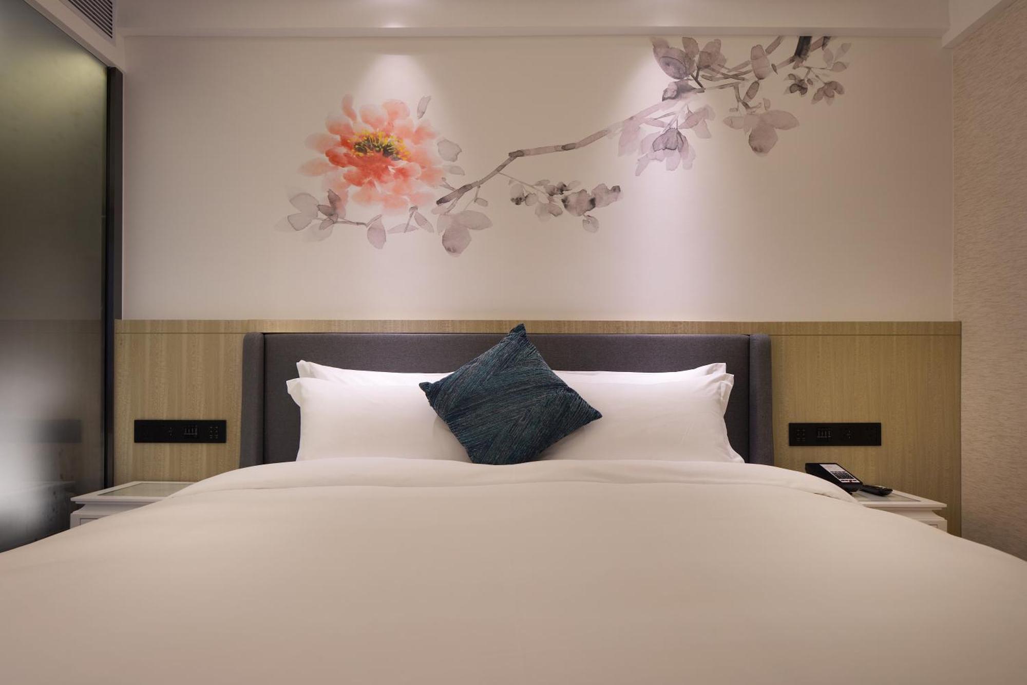 Paco Hotel Guangzhou Jiangtai Road Metro Branch Extérieur photo